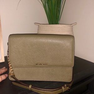 Michael Kors Crossbody